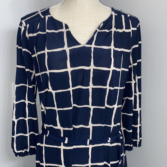 Lux II Sheath Dress - Picture 2 of 6